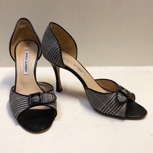 Manolo Blahnik Shoes - Manolo Blahnik Houndstooth Heels